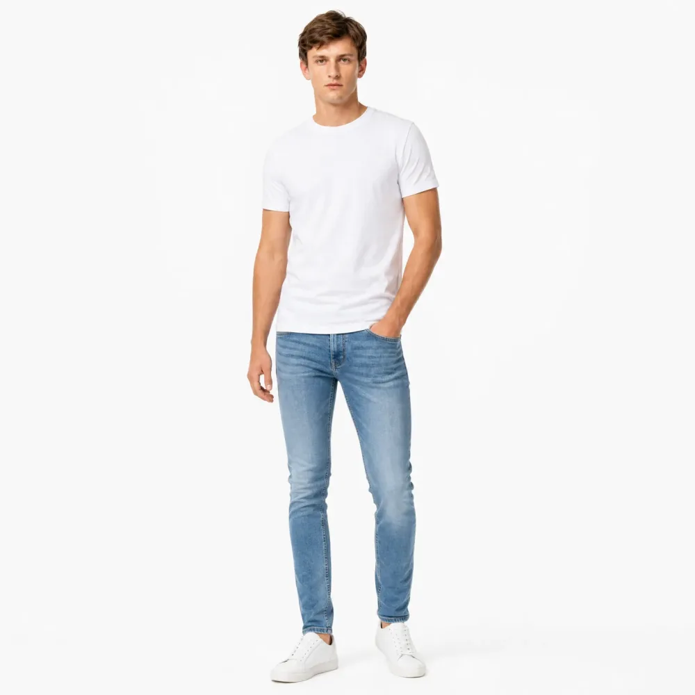 Camiseta Básica de Algodão