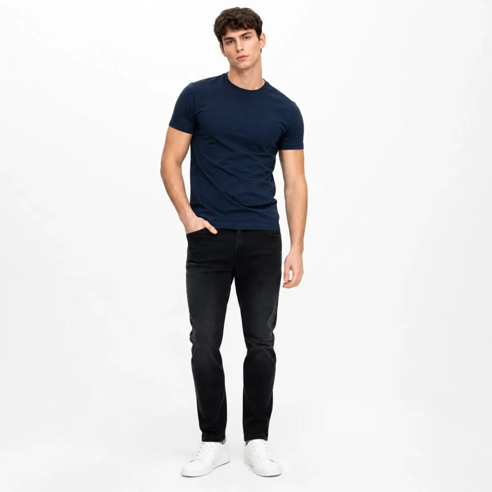 Camiseta Slim Fit